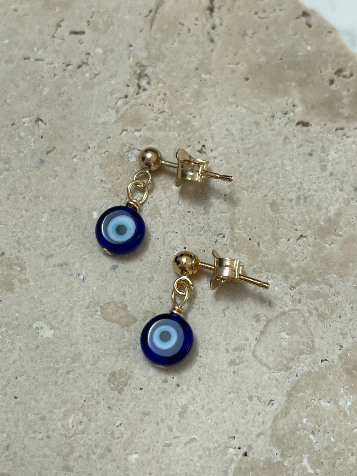 true earrings