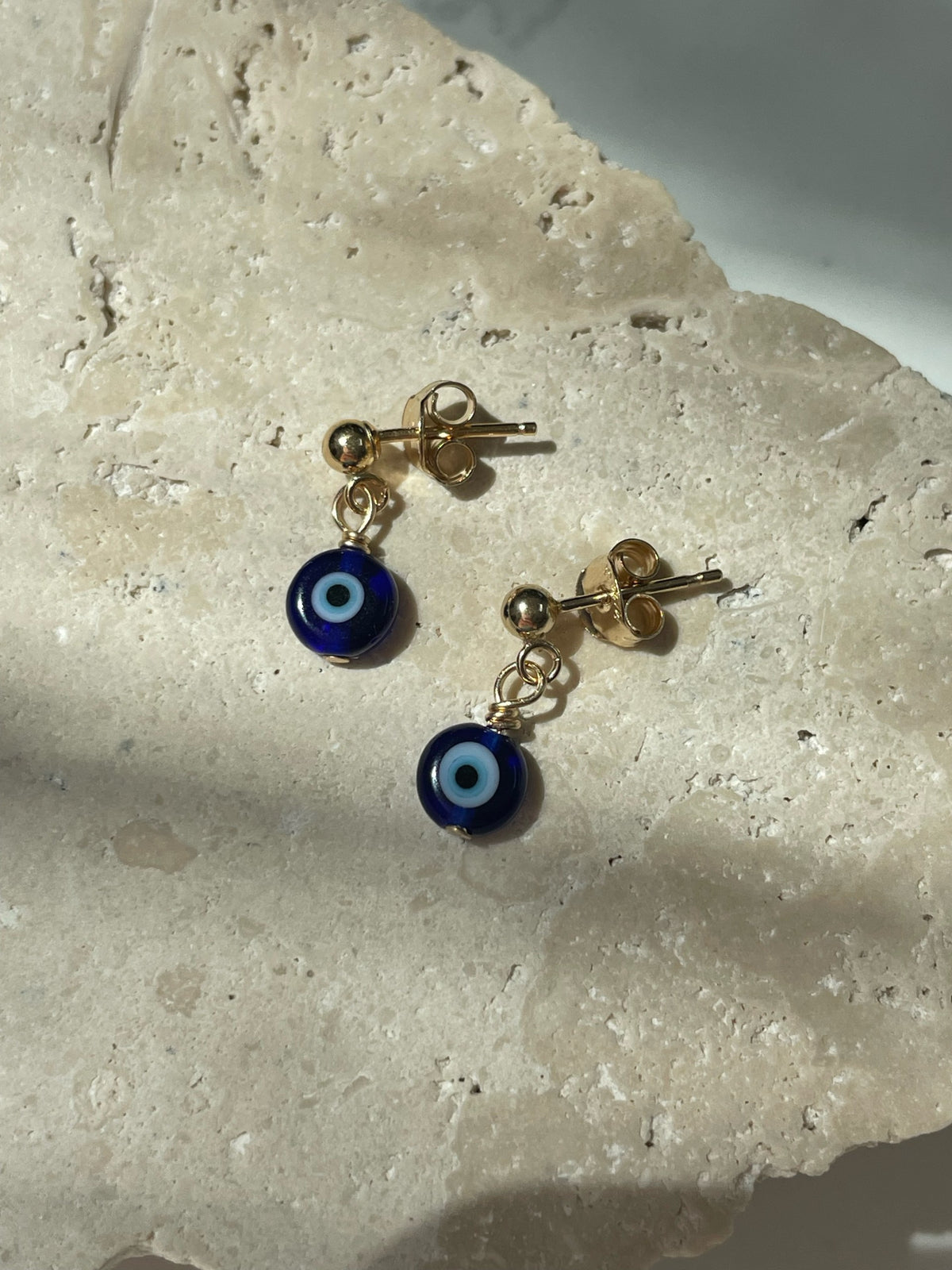 true earrings