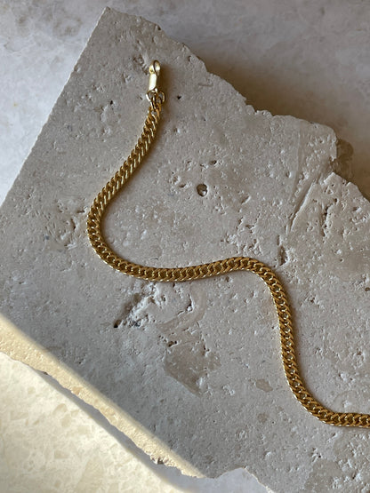 curb chain bracelet