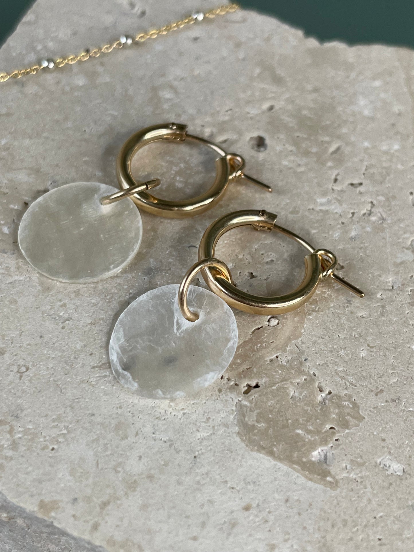 elvina hoops